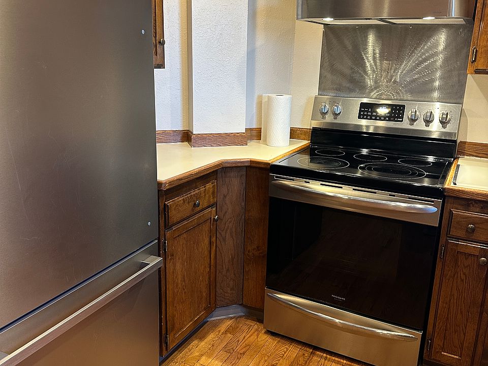Updated appliances, solid oak floors.