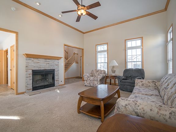 4th image of 2042 Craftsman Ave