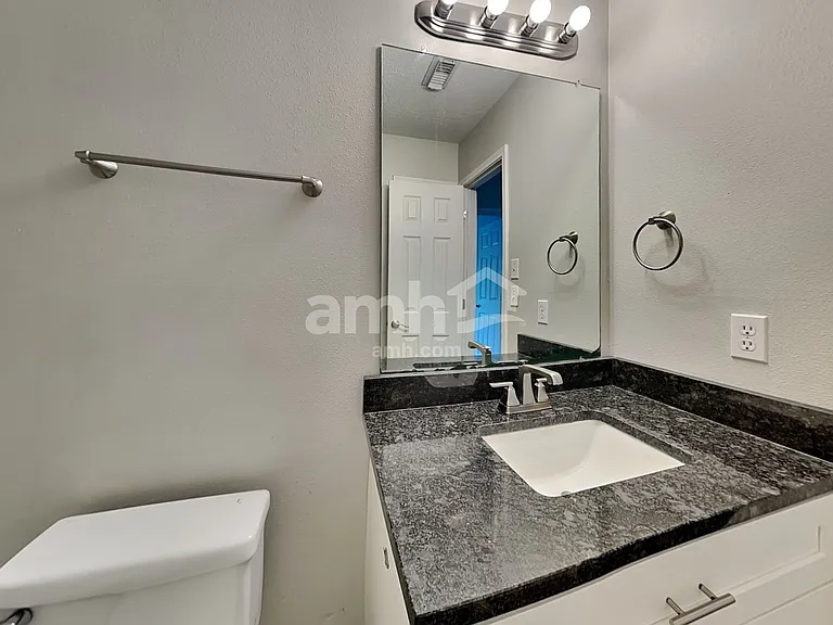 14006 Honey Bee Ct — Photo 11