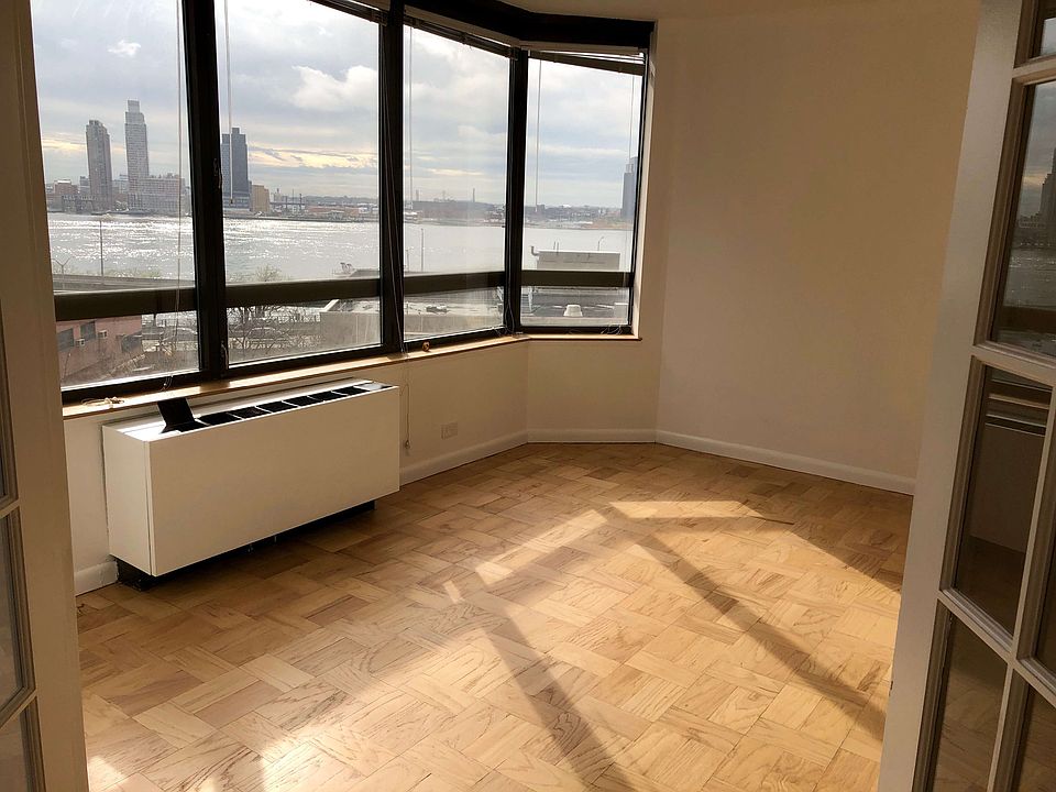 1st image of 630 1st Ave APT 7N