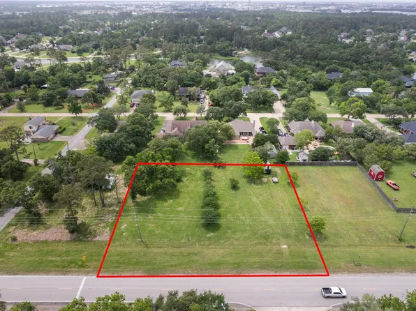 3322 State Highway 146, La Porte, TX 77571