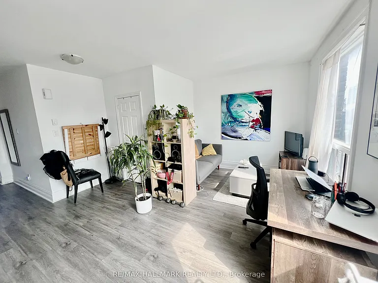454 Bloor St W #4 — Photo 9