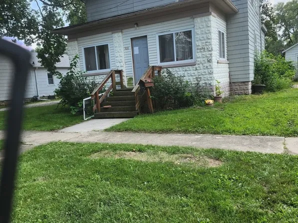 308 E North St, Pontiac, IL 61764