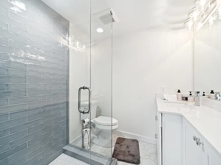 168 E Gull Lake Dr — Photo 16
