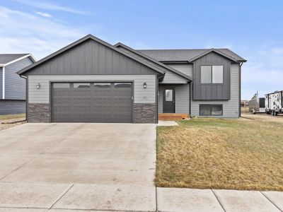 552 Bull Run Dr, Box Elder, SD, 57719