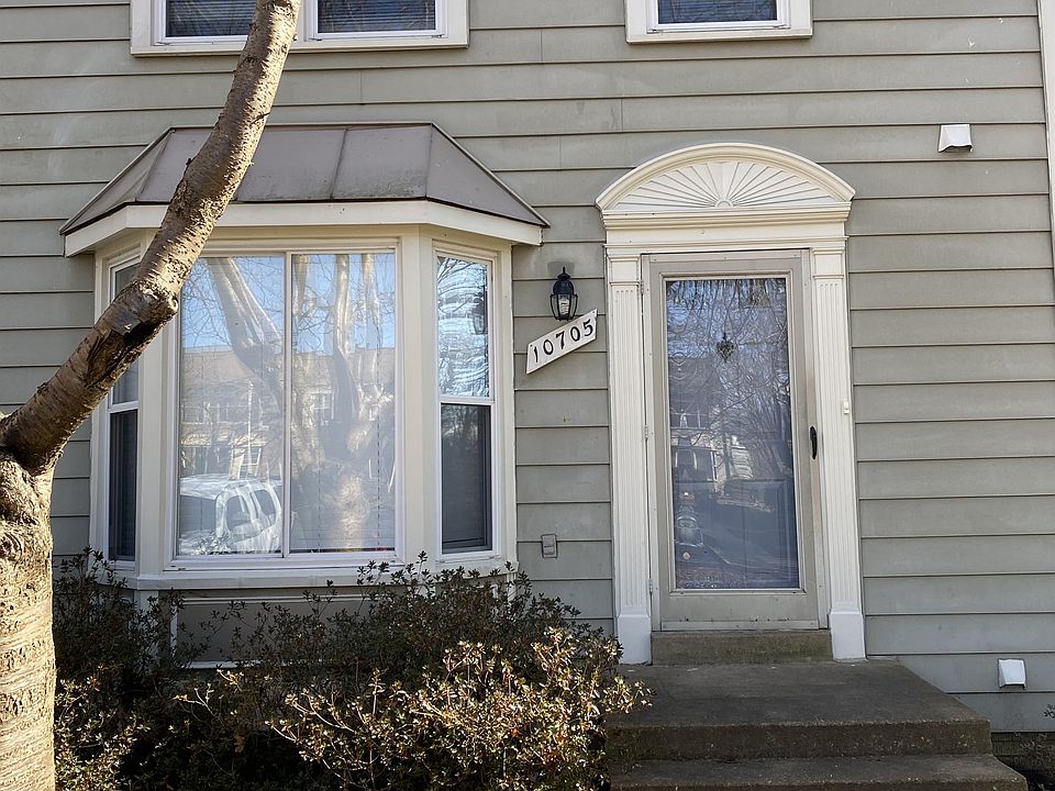 1st image of 10705 Brice Ct