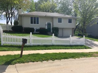4821 Borman St, Omaha, NE 68157