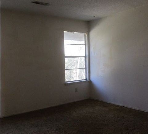 5th image of 2139 Aberdeen Ave #A