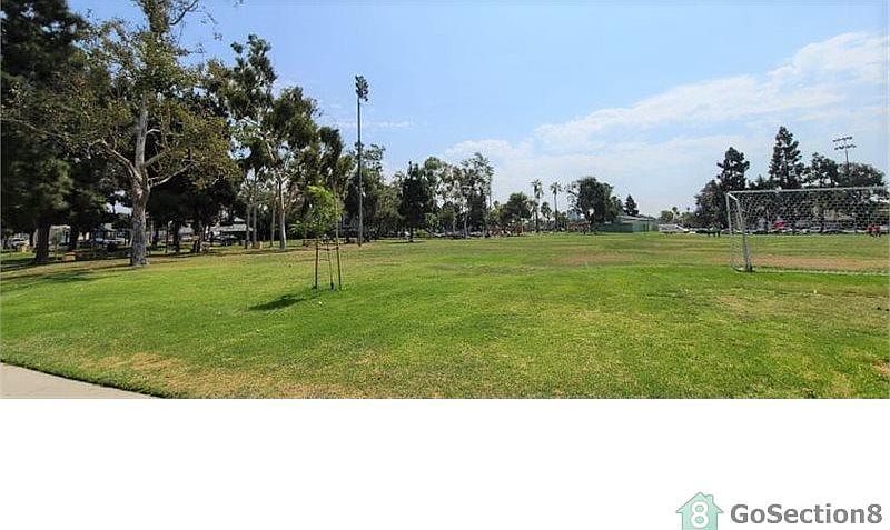 1st image of 980 Loma Vista Dr Unit A