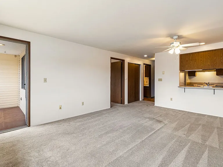 Heart of Downtown Lynden - Heritage Apartments — Photo 14