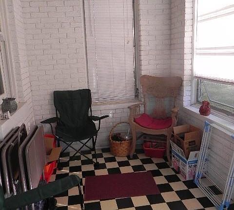 2nd image of 3134 Parkview Ave