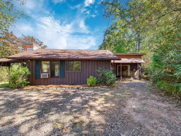 306 Purdy Ln, Otto, NC 28763