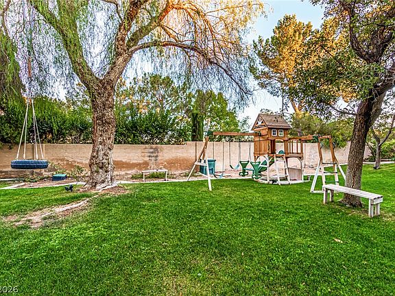 4th image of 1413 Splendido Dr