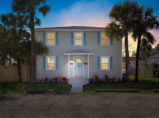 912 N 4th St, Jacksonville Beach, FL 32250