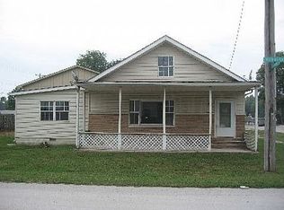 225 N Washington St, Morristown, IN 46161
