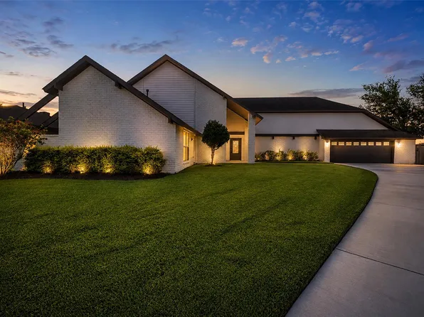 3122 Audubon Ct, Sugar Land, TX 77478