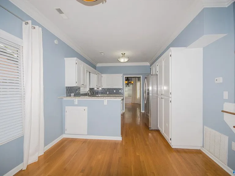 104 Lancaster Ct SW — Photo 9