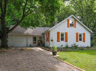 2325 Sycamore Ln, Kalamazoo, MI 49008