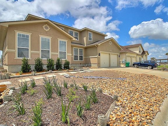 3rd image of 122 Sea Breeze Dr
