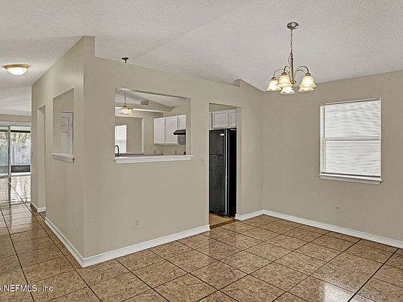 3rd image of 2659 SAM HOUSTON Place