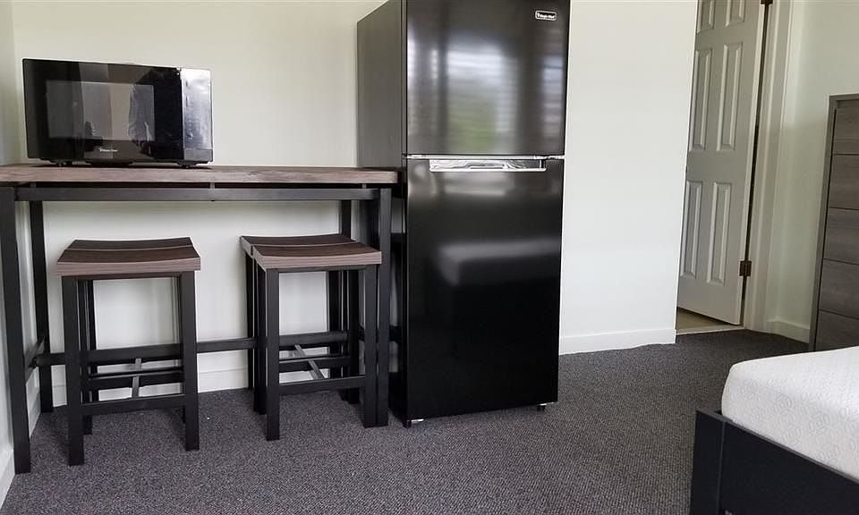 525 W Mitchell St Petoskey, MI Zillow