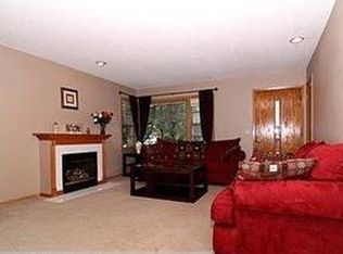 6081 4th St NE, Fridley, MN 55432