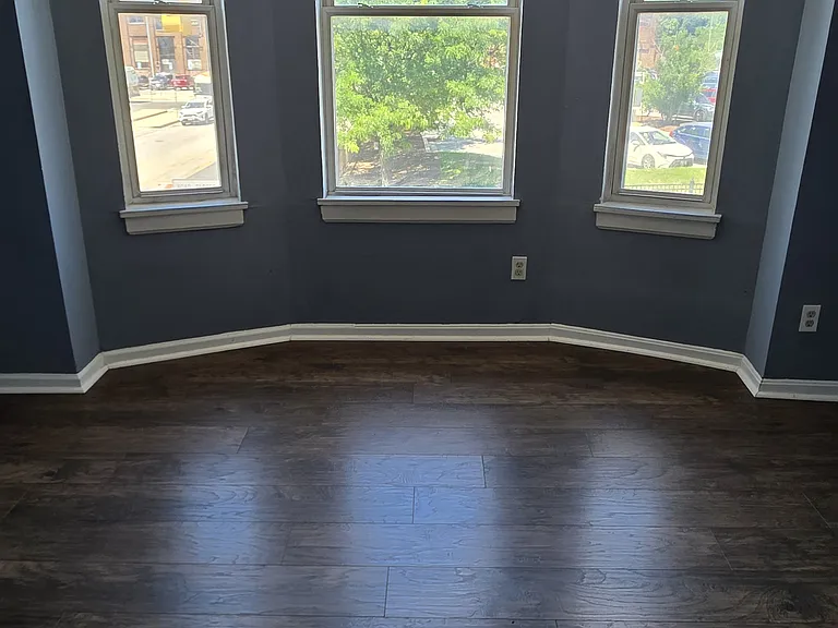 2133 W Mulberry St — Photo 16