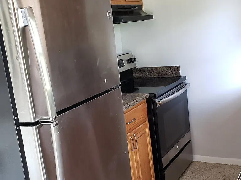 224 W Highland St — Photo 10
