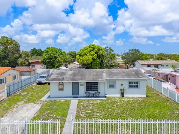 19725 NW 32nd Ct, Miami Gardens, FL 33056