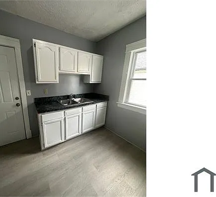 4 bed, $950 — Photo 2