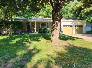 7420 Booth St, Prairie Village, KS 66208