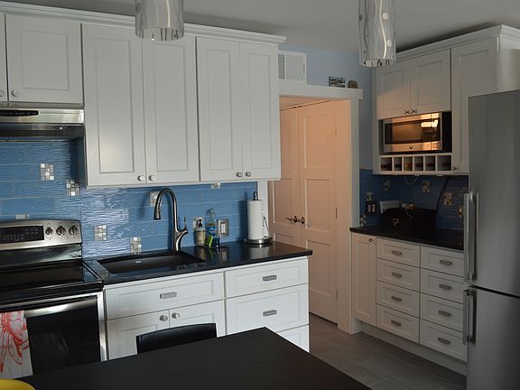 updated Kitch-Qrtz counters