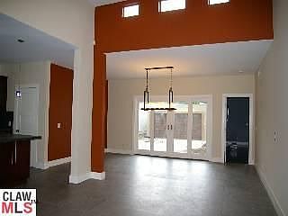 1st image of 6614 Moore Dr