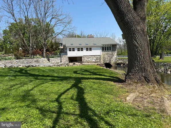 535 S Mill St, Lebanon, PA 17042