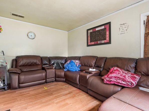 columbia-south-carolina-370661572 picture