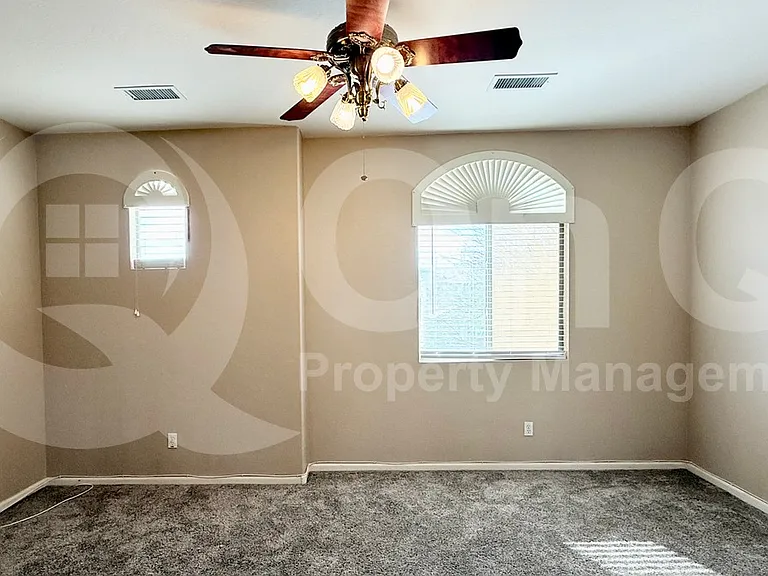 18446 E Peachtree Blvd — Photo 16