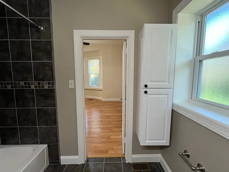 344 S Fairmount St #1 — Photo 17