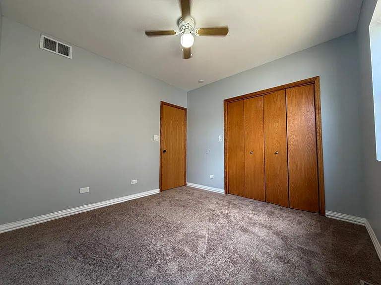 2702 W Warren Blvd #1 — Photo 10