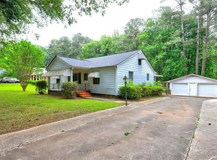 3274 Harris Dr, College Park, GA 30337