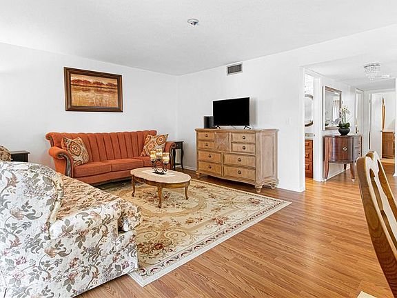 5th image of 617 Midway Dr #B