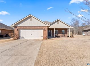 166 Kenton Ln, Madison, AL 35756
