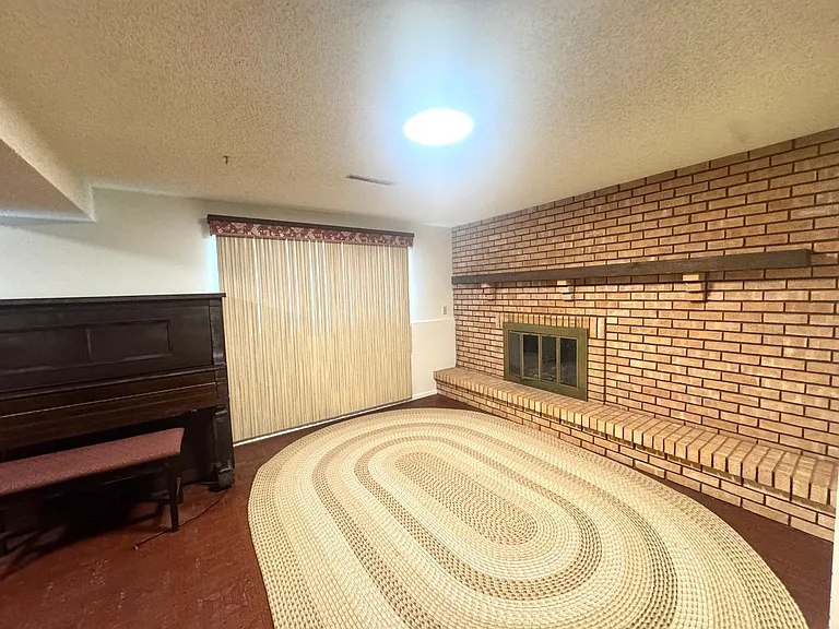 1575 Hiawatha Dr — Photo 20
