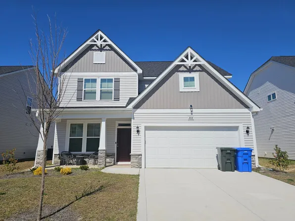 1838 Bluffside Dr, Fayetteville, NC 28312