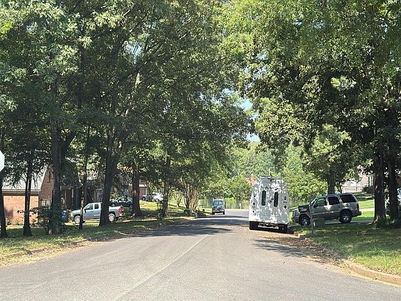 5th image of 6540 Forest Grove Ln