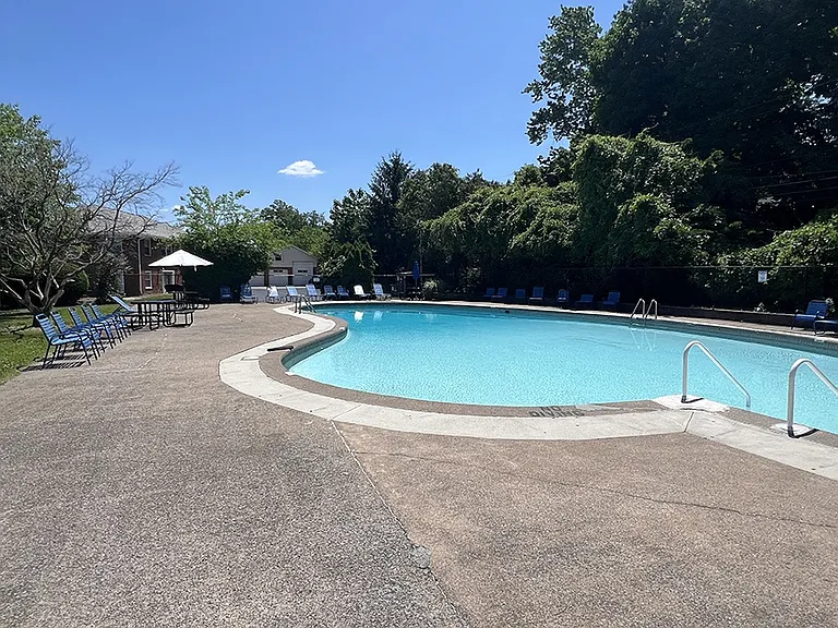 Highland Park — Photo 28