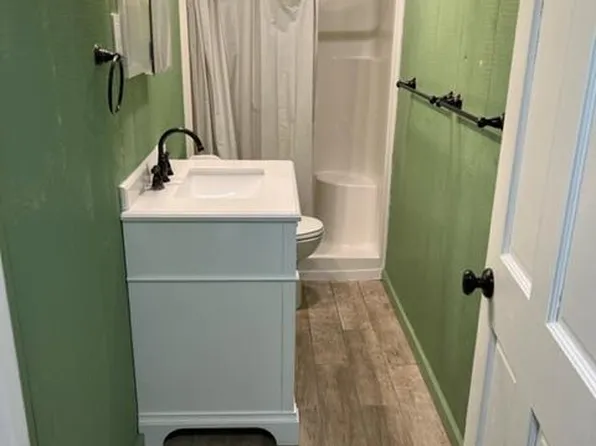 302 Portsmouth Ave #1, Seabrook, NH 03874