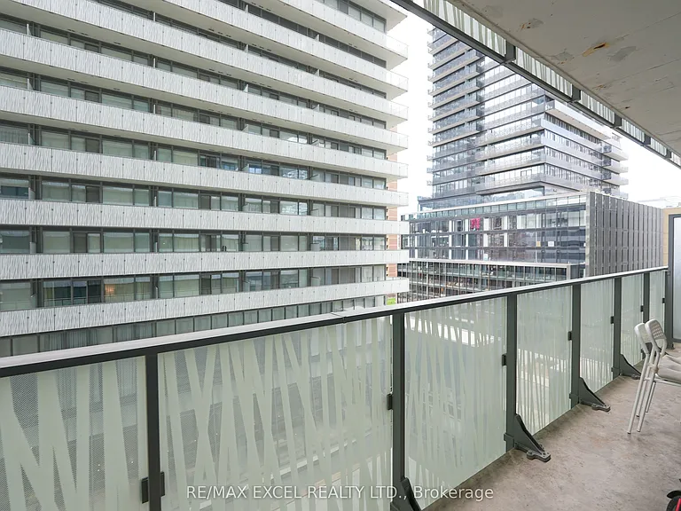 42 Charles St E #510 — Photo 16