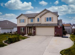 10434 Knollton Run, Fort Wayne, IN 46818