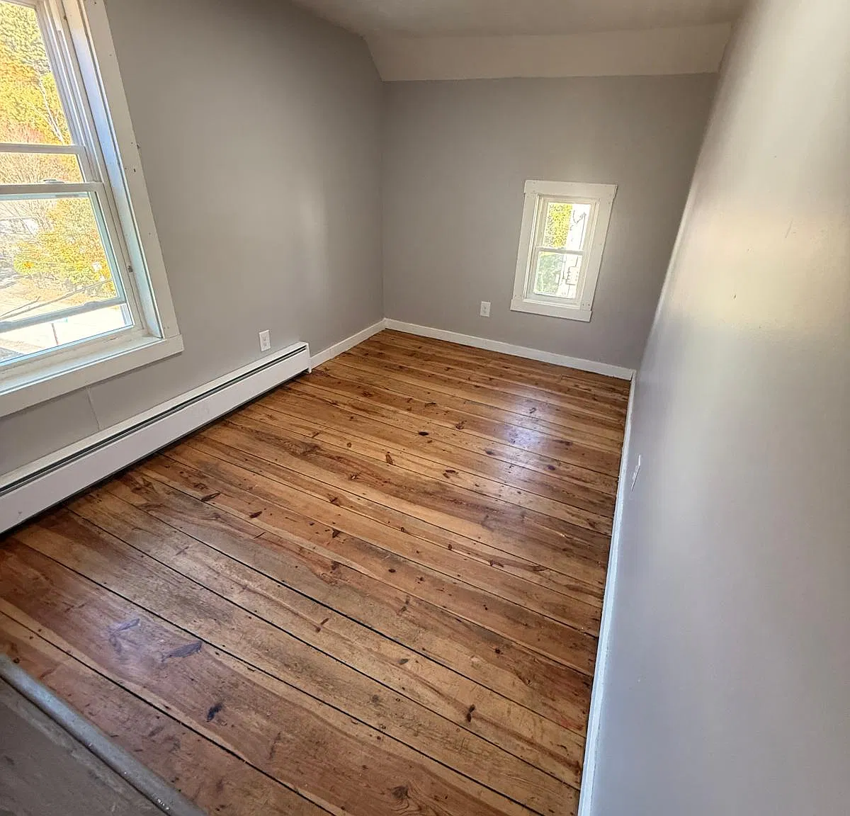 3 bed, 1200 sqft, $1,800 — Photo 4