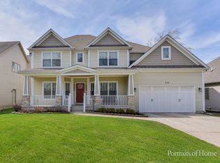 734 S Charlotte St, Lombard, IL 60148